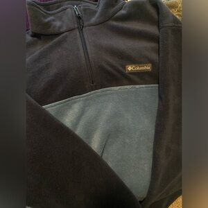 Columbia Quarter Zip Fleece